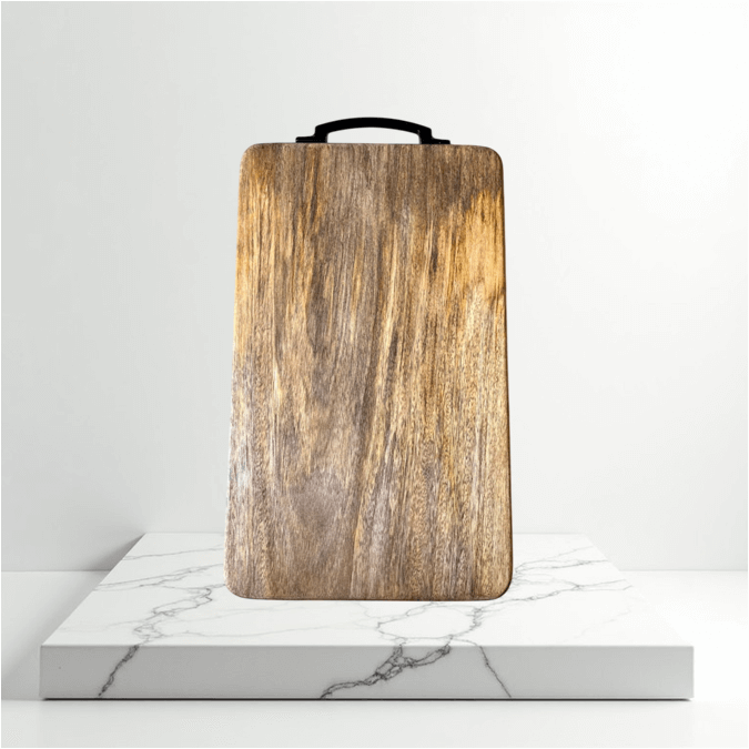 CHOPPING BOARD